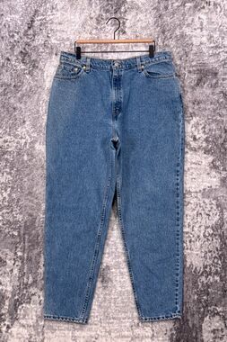 Vintage Levis 18 W x 29 Womens Made In USA 550 Relaxed Fit Tapered Leg